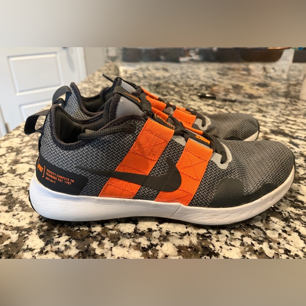 Nike Varsity Compete TR 2 Trainers